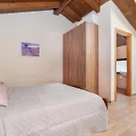 Casa vacanze Viverone - La Borgata X12 Alice Castello