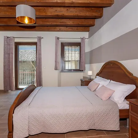 Prázdninový dům Viverone - La Borgata X12