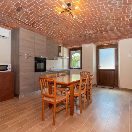 Viverone - La Borgata X12 Holiday home Alice Castello