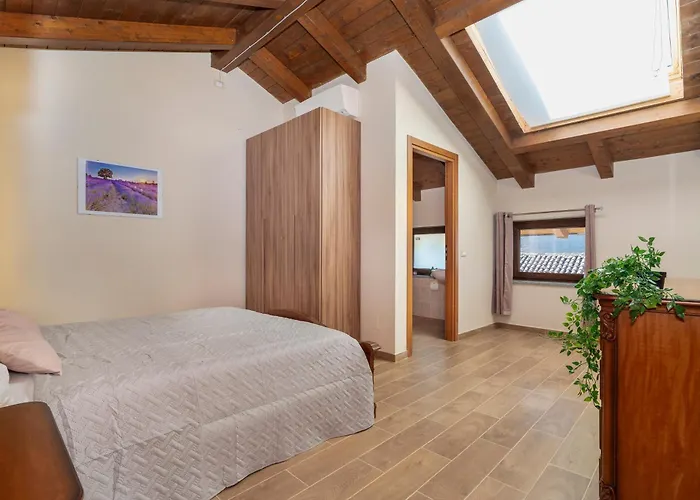 Viverone - La Borgata X12 Vakantiehuis *
